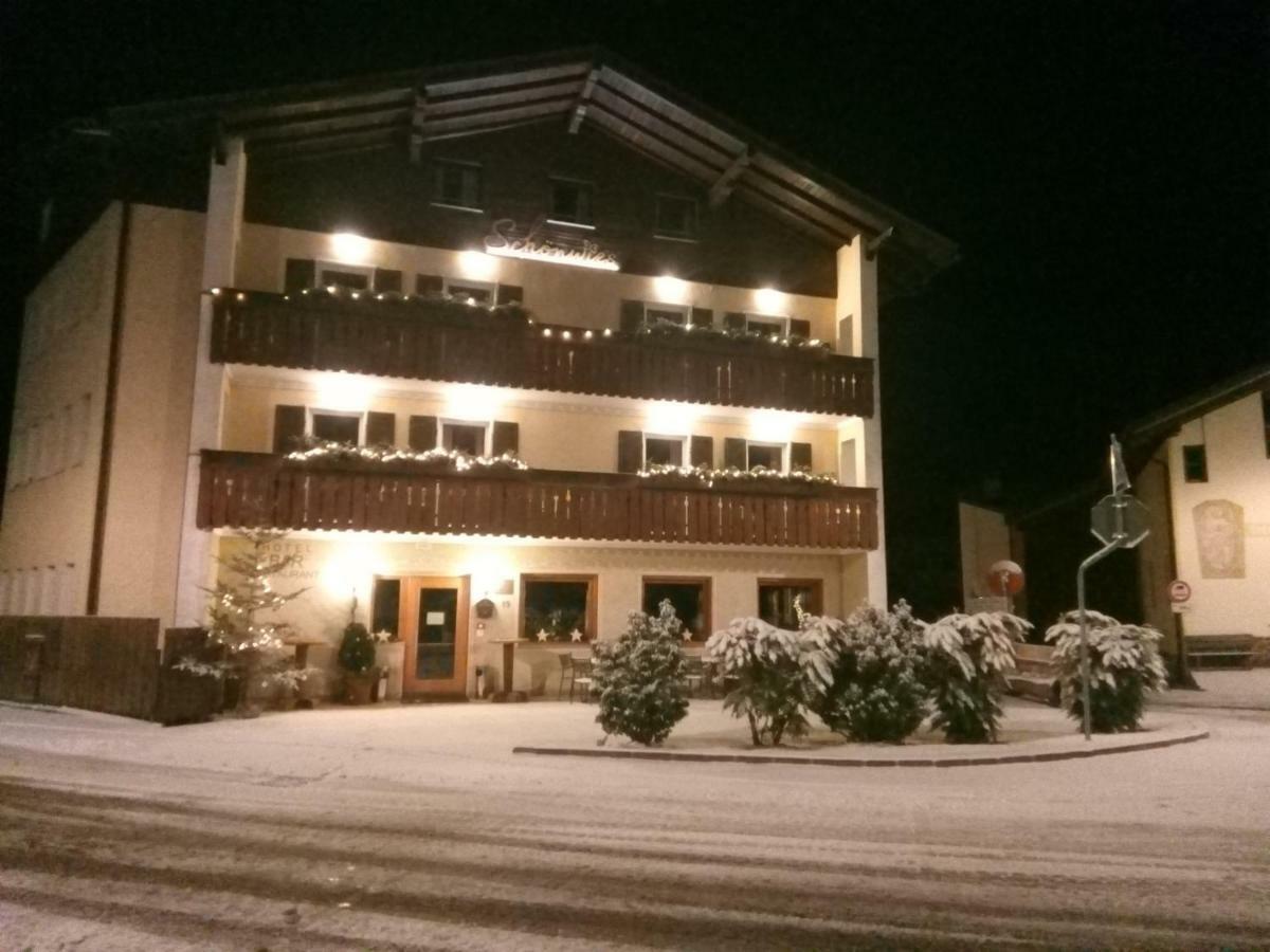 Hotel Schoenwies トローデナ エクステリア 写真