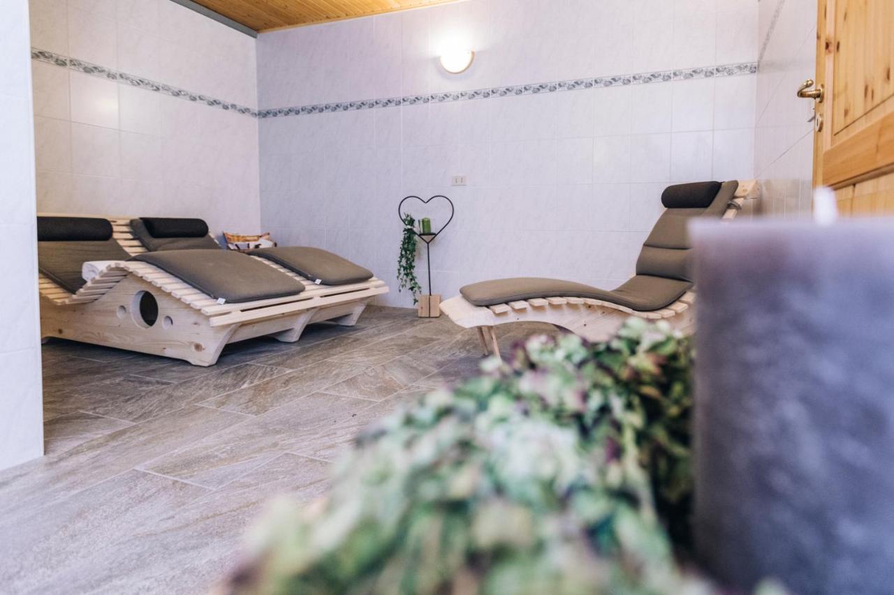 Hotel Schoenwies トローデナ エクステリア 写真